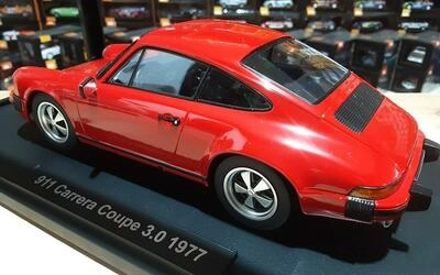 KK SCALE MODELS 1/18 - PORSCHE 911 CARRERA 3.0 COUPE- 1977 -