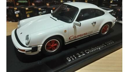 KK SCALE MODELS 1/18 - PORSCHE 911 CARRERA 3.2 CLUBSPORT - 1