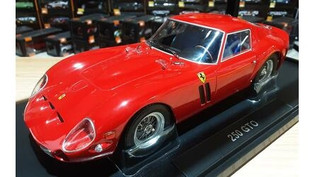 KK SCALE MODELS 1/8 - FERRARI 250 GTO - RED - 1962