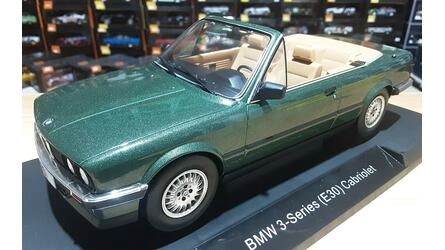MCG 1/18 - BMW 325i (E30) CONVERTIBLE - METALIC GREEN - 1985