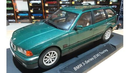MCG 1/18 - BMW SERIES 3 (E36) TOURING - BOSTON GREEN METALLI