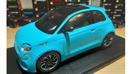 MCG 1/18 - FIAT ABARTH 500 E - BLUE- 2024