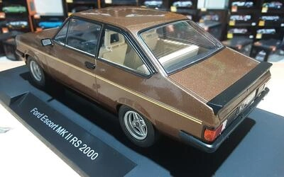 MCG 1/18 - FORD ESCORT MK II RS 2000 - 1977 - BROWN METALLIC