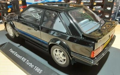 MCG 1/18 - FORD ESCORT MK IIII RS TURBO RHD  - 1985 -