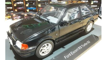 MCG 1/18 - FORD ESCORT MK IV RS TURBO S2 - BLACK - 1990