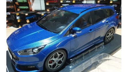 MCG 1/18 - FORD FOCUS ST ESTATE - PERFORMANCE BLUE METALLIC 