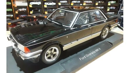 MCG 1/18 - FORD GRANADA MKII - BLACK - 1982