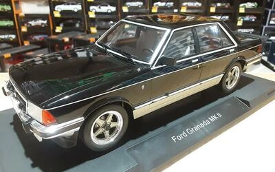 MCG 1/18 - FORD GRANADA MKII - BLACK - 1982