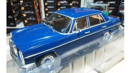 MCG 1/18 - MERCEDES 200 D (W 115) - DARK BLUE - 1968