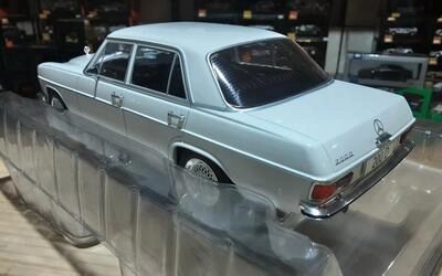 MCG 1/18 - MERCEDES 200 D (W 115) - WHITE - 1968