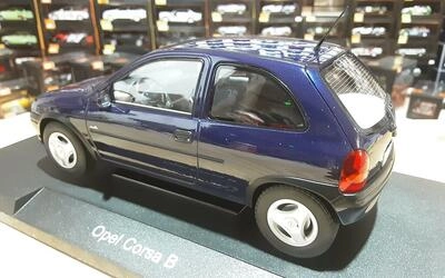 MCG 1/18 - OPEL CORSA B ATLANT - 1993 - BLACK