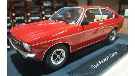 MCG 1/18 - OPEL KADETT C COUPE GT/E - RED - 1975