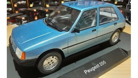 MCG 1/18 - PEUGEOT 205 GR - METALLIC BLUE - 1984