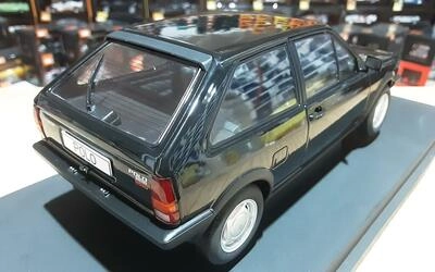 MCG 1/18 - VW POLO II COUPÉ GT G40 - BLACK - 1985