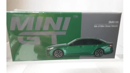 MINI GT 1/64 -  BMW M5 - 2024 - ISLE OF MAN GREEN METALLIC