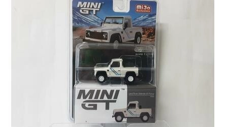 MINI GT 1/64 - LAND ROVER DEFENDER 90 PICKUP - WHITE