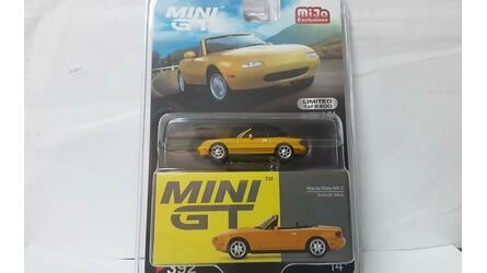 MINI GT 1/64 - MAZDA MIATA MX 5 - SUNBURST YELLOW