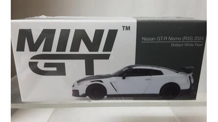 MINI GT 1/64 - NISSAN SKYLINE GT-R (BNR35) NISMO - 2024 - BR