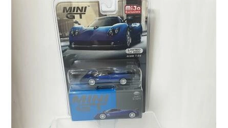 MINI GT 1/64 - PAGANI ZONDA F - BLU ARGENTINA