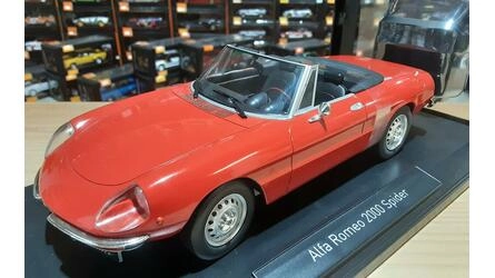 NOREV 1/18  -  ALFA ROMEO 2000 SPIDER SOFT TOP - 1978 - RED