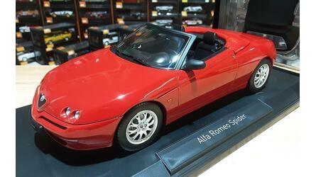 NOREV 1/18  -  ALFA ROMEO SPIDER SOFT TOP - 1999 - RED