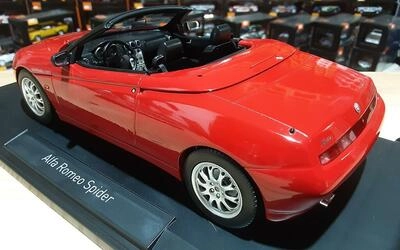 NOREV 1/18  -  ALFA ROMEO SPIDER SOFT TOP - 1999 - RED