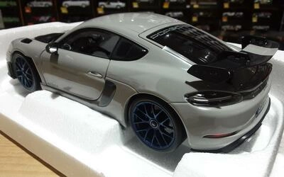 NOREV 1/18 -   PORSCHE 718 CAYMAN GT4 RS WEISSACH PACKAGE - 