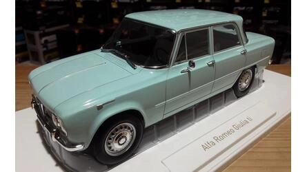 NOREV 1/18 - ALFA ROMEO GIULIA Ti - 1964 - SKY BLUE