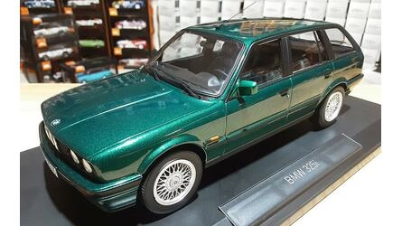 NOREV 1/18 - BMW 325I TOURING - 1990 - GREEN METALIC