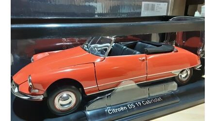 NOREV 1/18 - CITROEN DS 19 CABRIOLET 1961 - CORAIL RED