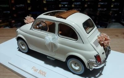NOREV 1/18 - FIAT 500L WITH WEDDING GIFT - IVORY - 1968