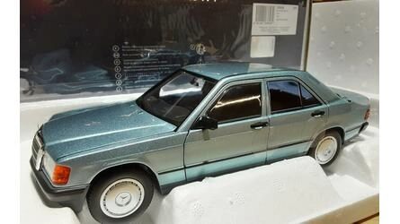 NOREV 1/18 - MERCEDES 190 E - 1984 - LIGHT BLUE METALLIC