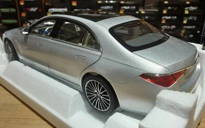 NOREV 1/18 - MERCEDES BENZ S-CLASS AMG LINE - SILVER METALLI