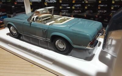NOREV 1/18 - MERCEDES BENZ SL-CLASS 230SL (W113) CABRIOLET -
