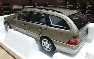 NOREV 1/18 - MERCEDES C-CLASS T-MODEL - 1997 - SMOKE SILVER