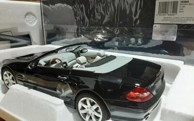 NOREV 1/18 - MERCEDES SL 500 - BLACK - 2003
