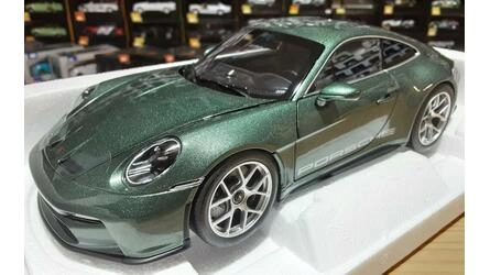 NOREV 1/18 - PORSCHE 911 992 S/T COUPE - MALACHITE GREEN MET