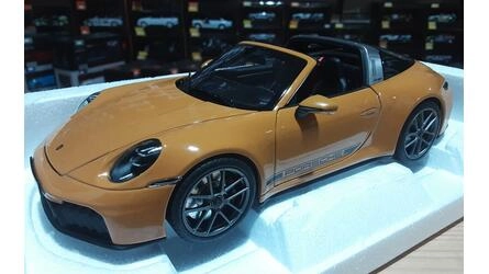 NOREV 1/18 - PORSCHE 911 TARGA 4 GTS - 2025 - BAHAMA YELLOW