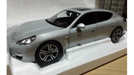 NOREV 1/18 - PORSCHE PANAMERA TURBO - 2009 - SILVER