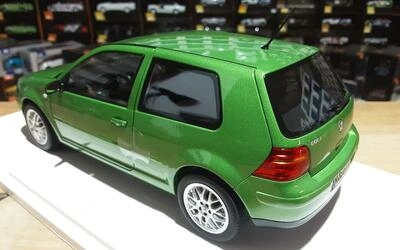NOREV 1/18 -  VOLKSWAGEN GOLF IV GTi - COSMIC GREEN METALLIC
