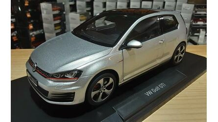 NOREV 1/18 - VOLKSWAGEN GOLF VII GTi  - 2013 - REFLEX SILVER
