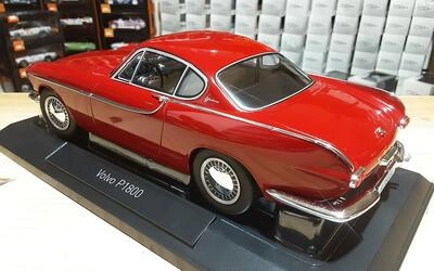 NOREV 1/18 - VOLVO P 1800 - 1961 - RED