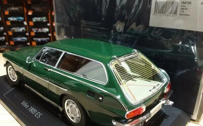NOREV 1/18 - VOLVO P 1800 ES - CYPRES GREEN - 1973