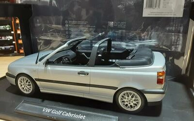 NOREV 1/18 - VW GOLF 3 CABRIOLET - 1995 - SILVER