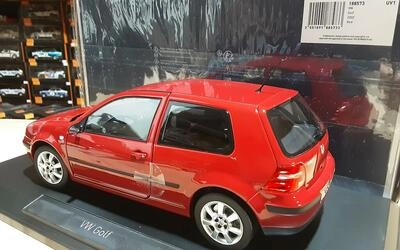 NOREV 1/18 - VW GOLF IV  - 2002 - RED