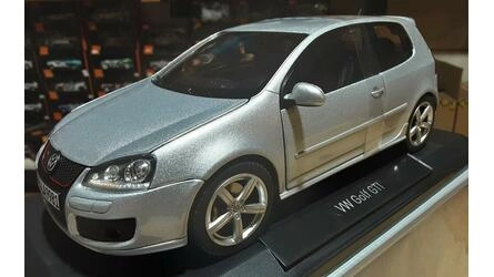 NOREV 1/18 - VW GOLF V GTI PIRELLI - 2007 - SILVER