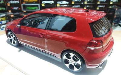 NOREV 1/18 - VW GOLF VI GTI - 2009 - TORNADO RED