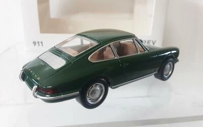 NOREV 1/43 -  PORSCHE 911 - 1969 - IRISH GREEN