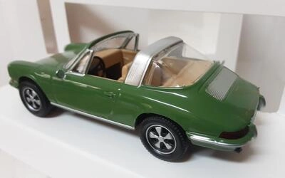 NOREV 1/43 -  PORSCHE 911 TARGA - OLIVE GREEN - 1969