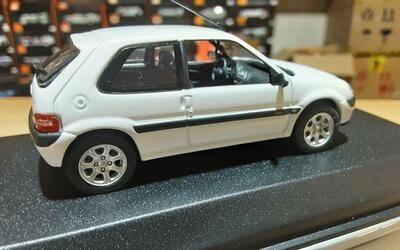 NOREV 1/43 - CITROEN SAXO VTS - WHITE - 2000